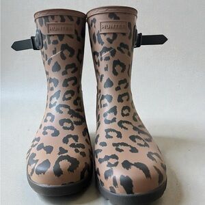 Hunter Tan and Black Animal Print Rain Boots